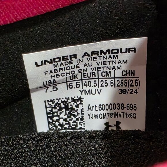 Under Armour Soccer Cleats Pink 7.5 Lightweight Performance - Picture 2 of 10